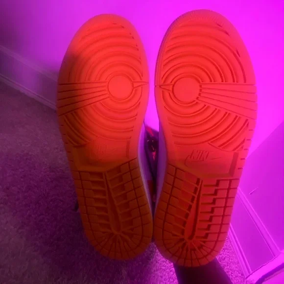 Air Jordan 1 Shattered Backboard